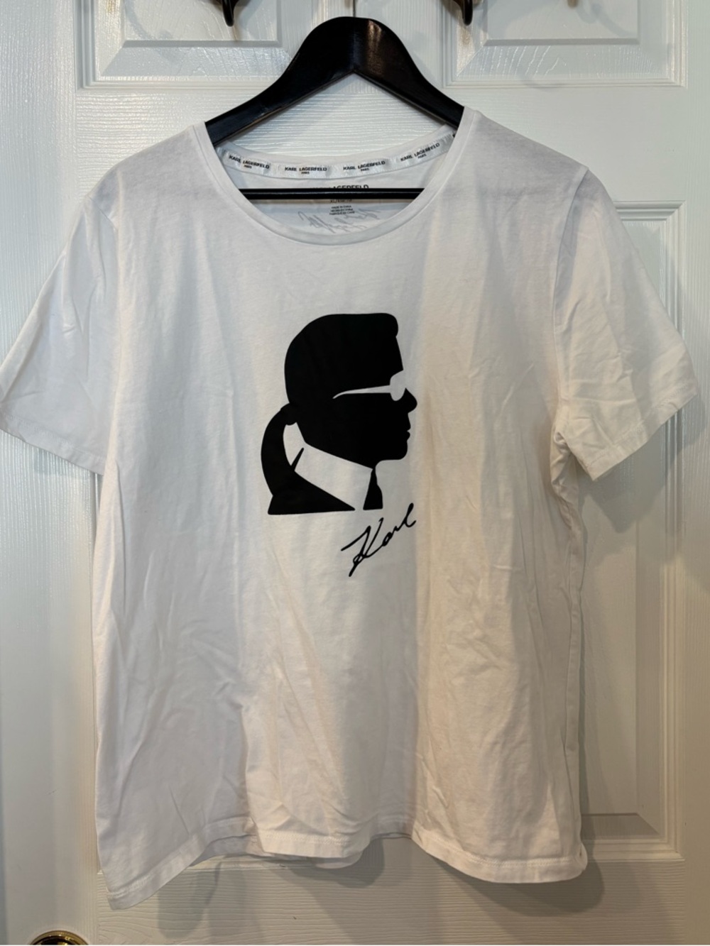 White Karl Lagerfeld women’s XL tee